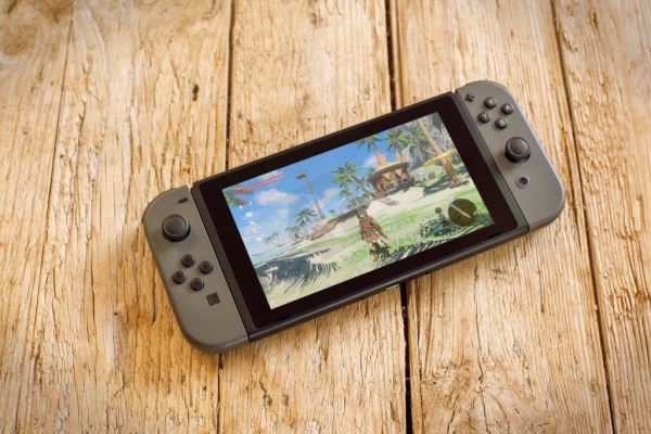 WSJ: Sharp станет поставщиком дисплеев для новых Switch, Nintendo рассматривает идеи дальнейшего обновления семейства консолей